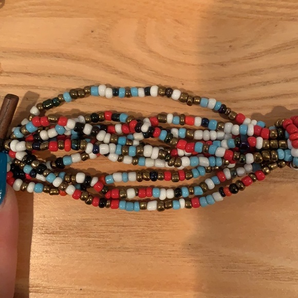 Beaded, Wooden clasp bracelet ❤️ - Picture 2 of 4